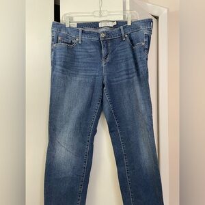 Women’s Torrid boyfriend’s jeans in medium wash.  Size 14 short.